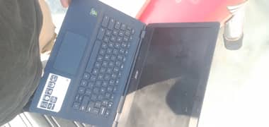 Laptop chromebook