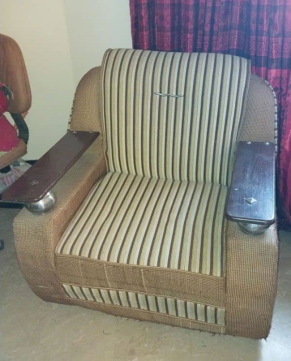 5 Seater Sofa Set Wooden 0