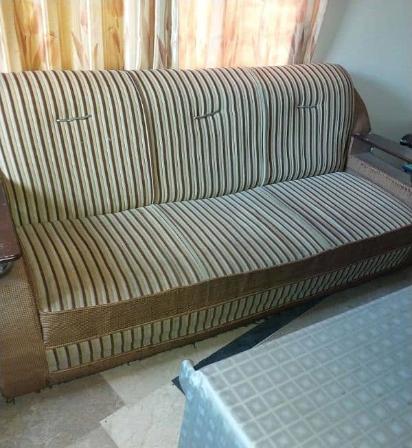 5 Seater Sofa Set Wooden 2