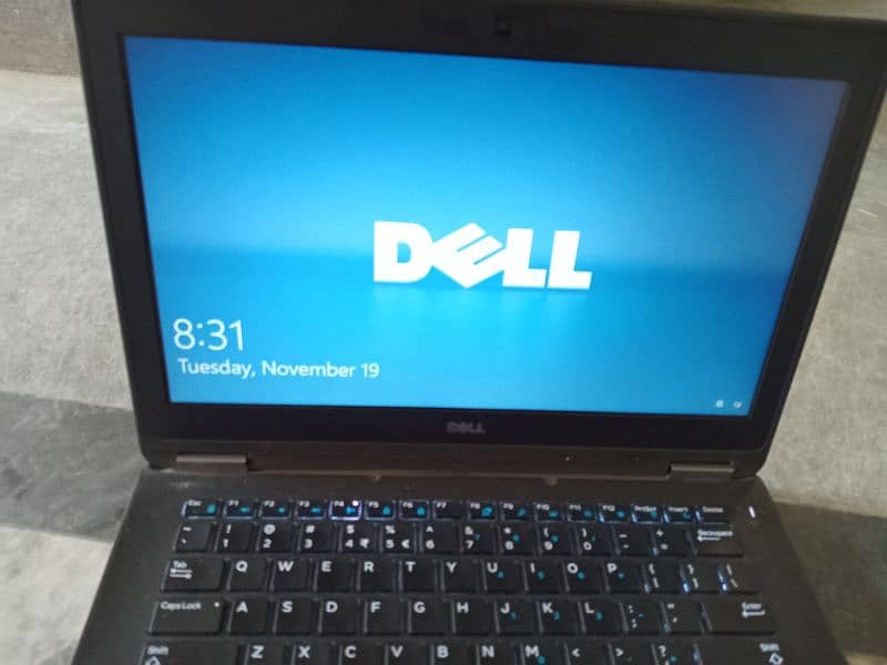 Dell Lattitude 7270 i5 6th generation 10/10 1