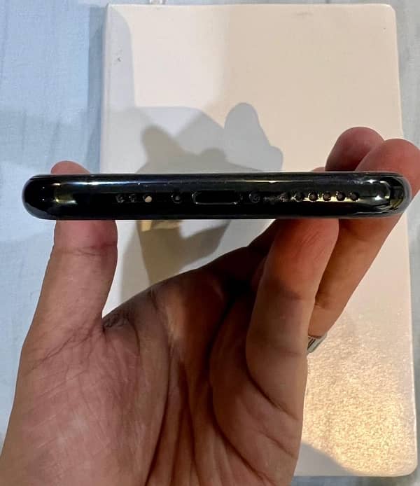 Apple iPhone 11 Pro 256GB PTA Approved Green 6