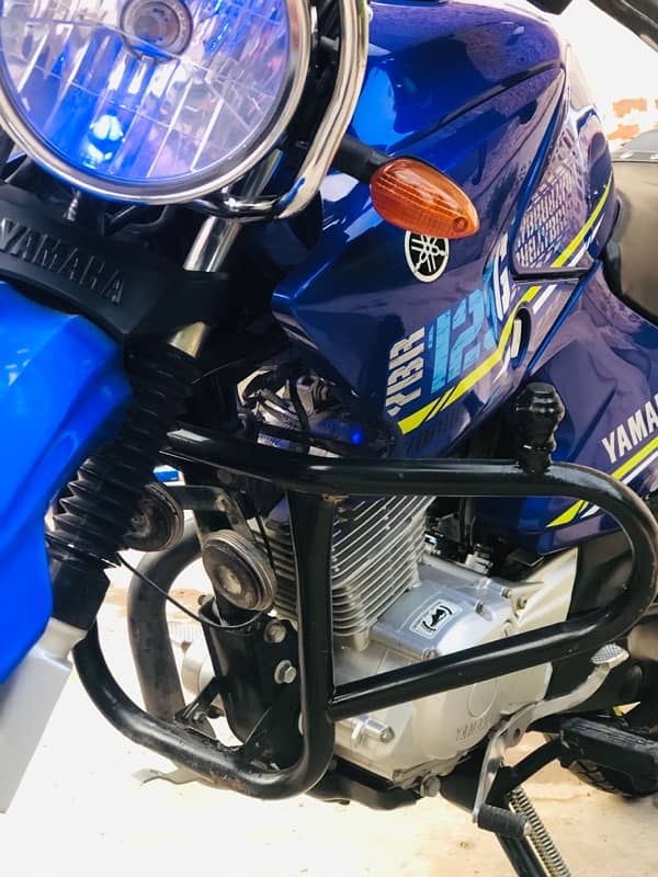 Yamaha YBR G Blu Beauty 8