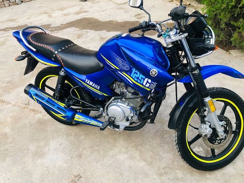 Yamaha YBR G Blu Beauty 17