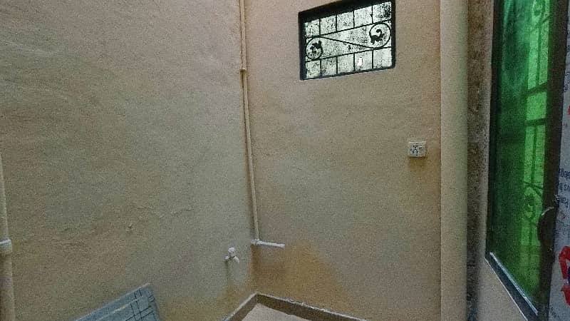 Prime Location 788 Square Feet House In Nishtar Colony Best Option 19