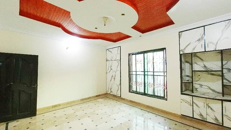 Prime Location 788 Square Feet House In Nishtar Colony Best Option 32