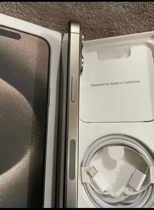 iphone 15 pro factory unlock with box 3