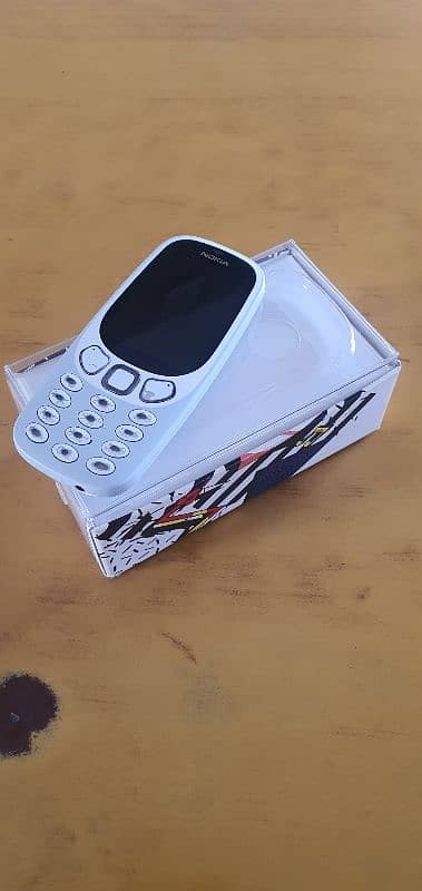 Nokia 3310 for sale full box. . 1