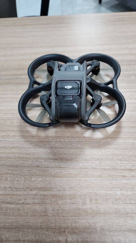 Avata DJI Drone complete, Excellent condition 4