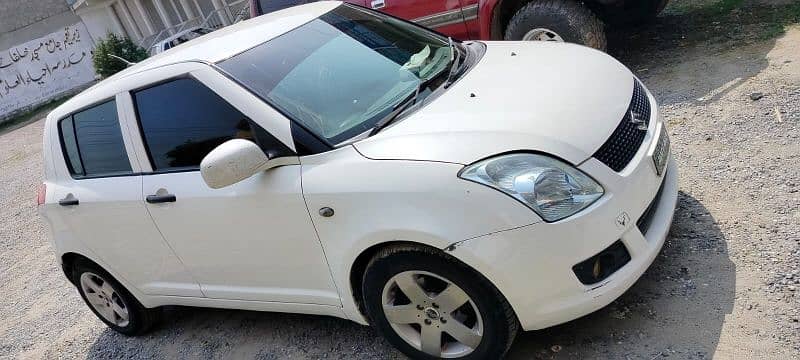 Suzuki Swift 2012 9