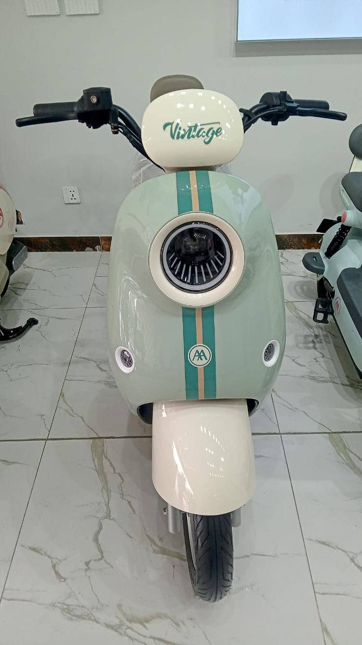 AIMA SPARK Vintage Q601 | Electric Scooty | EV scooty For Sale 0