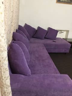 immaculate and good condition L shaped sofa in reasonable price