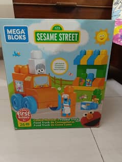 SESAME STREET MEGA BLOCKS COOKIE MONSTER FOOD TRUCK THEME