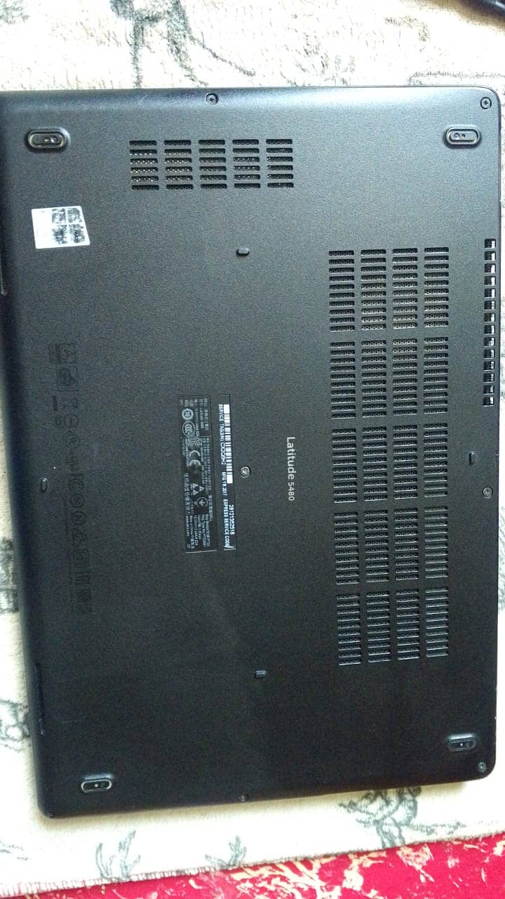 Dell Latitude E5480 1