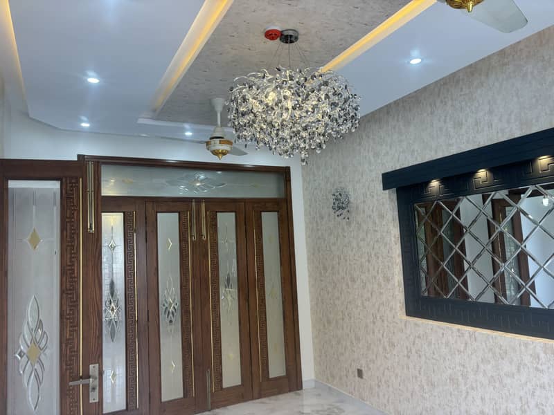 DHA RAHBAR MOST BEAUTIFUL HOUSE ON BEST LOCATION IS AVAILABLE FOR SALE 9