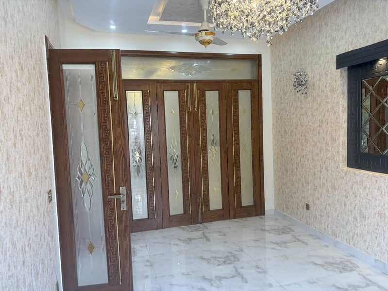 DHA RAHBAR MOST BEAUTIFUL HOUSE ON BEST LOCATION IS AVAILABLE FOR SALE 10