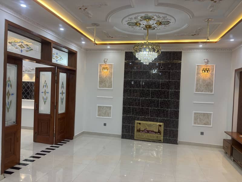 WAPDA TOWN CORNER 10.4 MARLA MODREN STYLE BRAND NEW HOUSE IS AVAILABLE FOR SALE 15