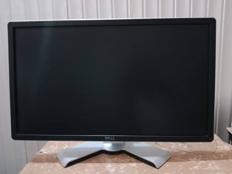 Dell LCD 24 inch 7