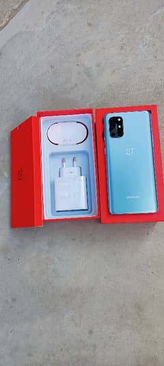 Oneplus 8t 12/256 with Box and Charger