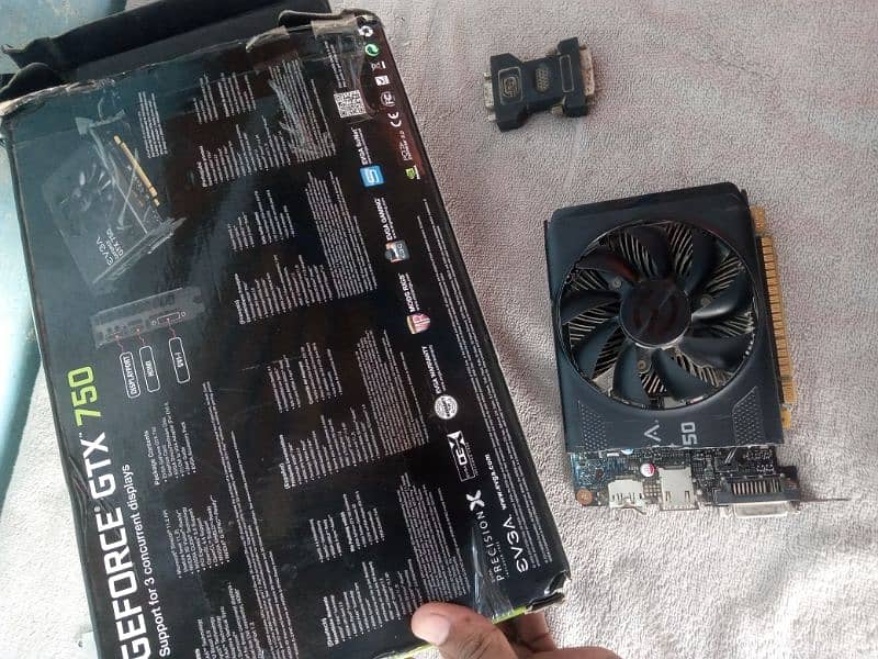 GTX 750 (1GB) 4