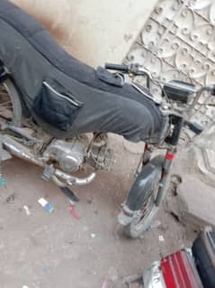 ziyada use nh hoi hai koi Kam nh bike mai