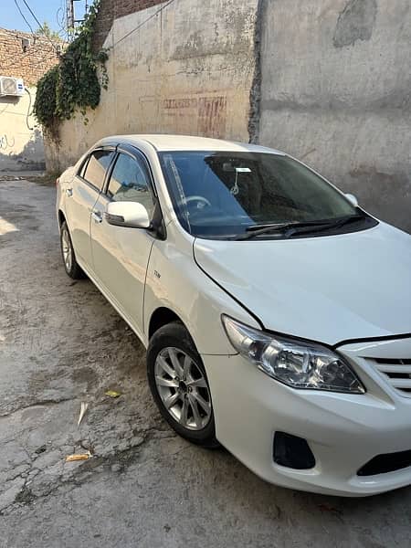 Toyota Corolla XLI 2011 phone no 03185749521 2