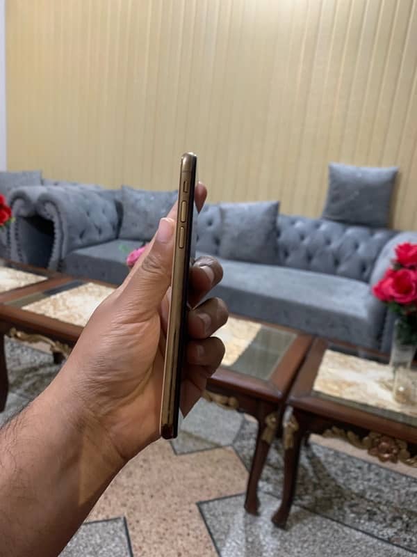 iphone xs 256gb non pta 4