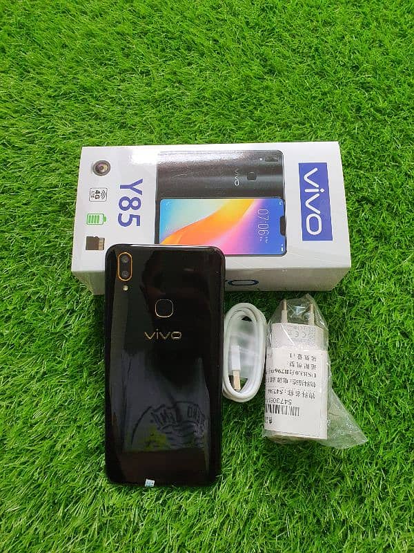 vivo y83 6gb 128Gb Dual sim. Vivo y85 4gb 64gb (Fresh PTA Approv)10/10 2