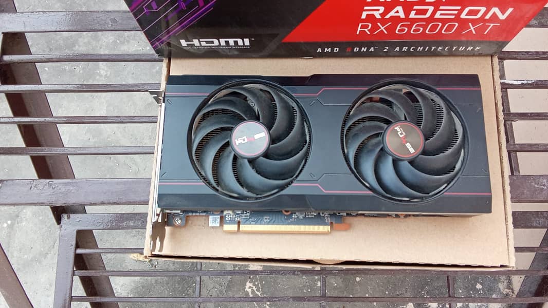 AMD RADEON RX 6600 XT PULSE 6