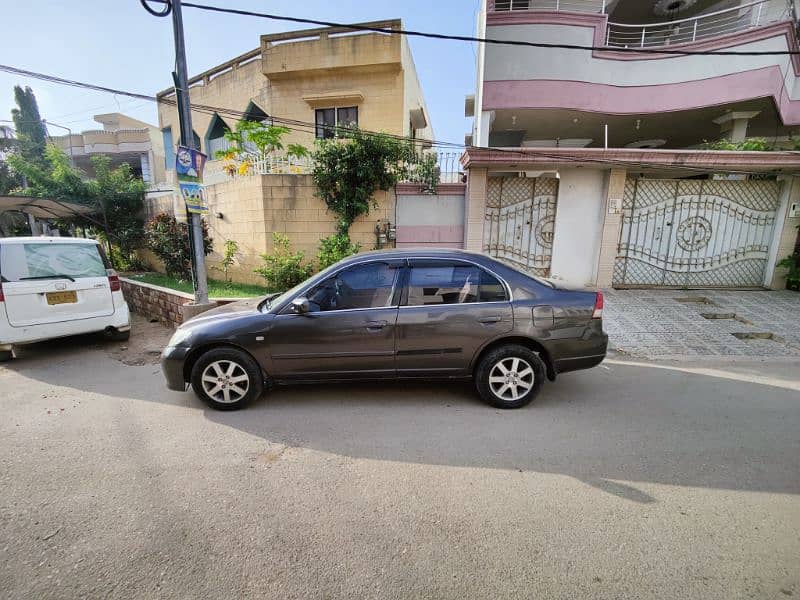 Honda Civic EXi 2005 6