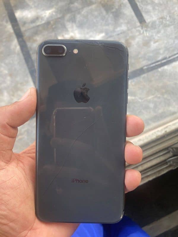 iphone 8 plus non pta 10/10 exchange iphone 11,xs,x,xs max, 5