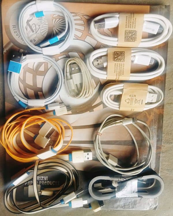 10 pcs iPhone and Android charging cables 0