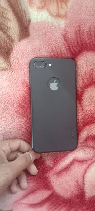 iPhone 8 plus 4