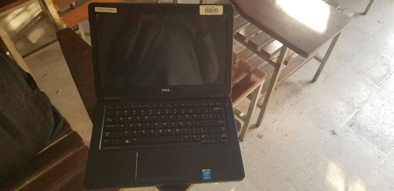 Dell core i3 5th generation 0