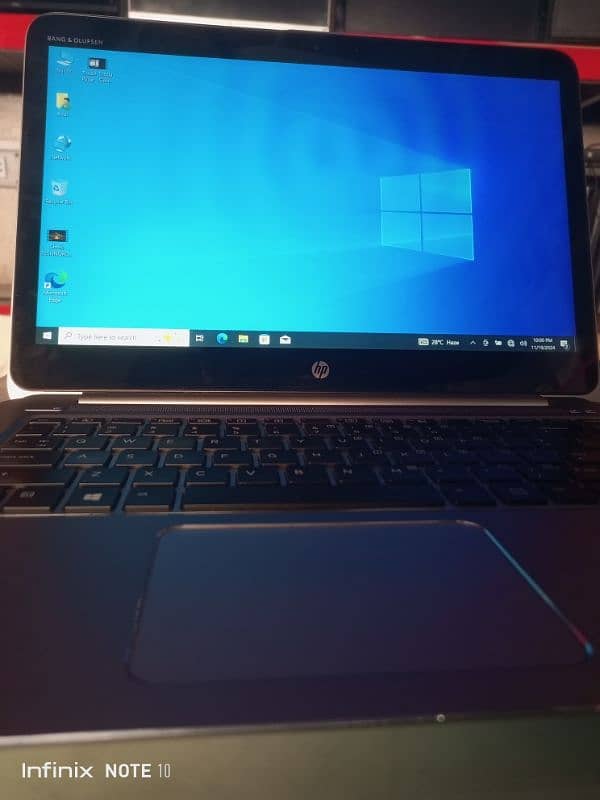 HP i7 7th generation lush condition 8gb ram 256ssd 1