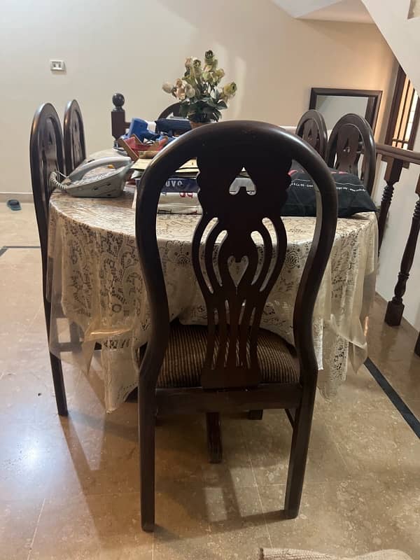 Dining table set of 7 pieces 0