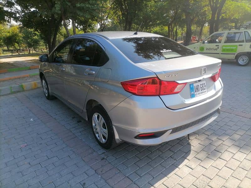 Honda City IVTEC 2021 4