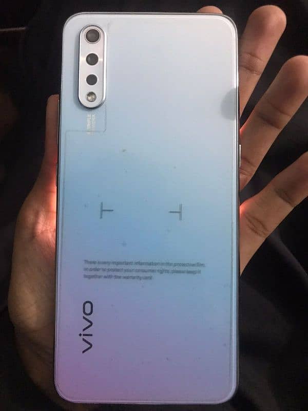 Vivo S1 8/128Gb 0