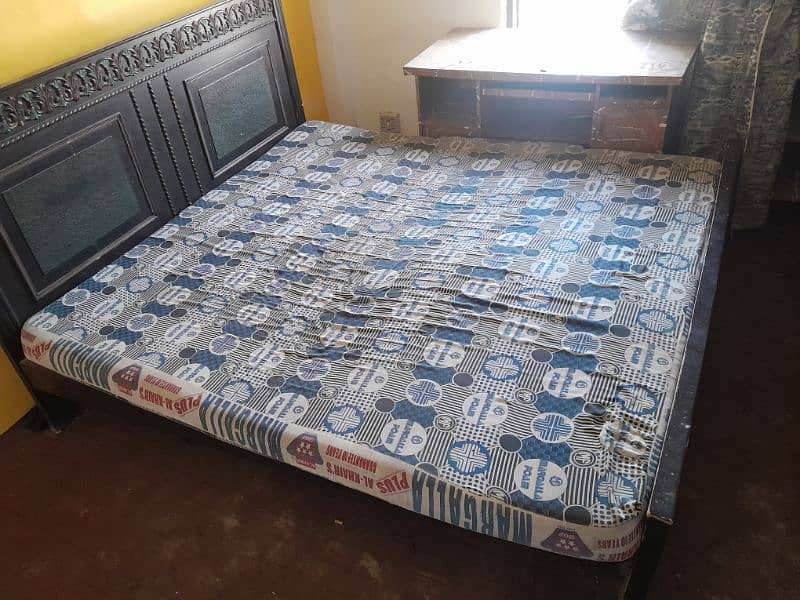 Double bed for sale with mattress 0