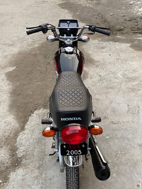 Honda 125 2024 Model Just like applied for 2000 km drive onlyy 11