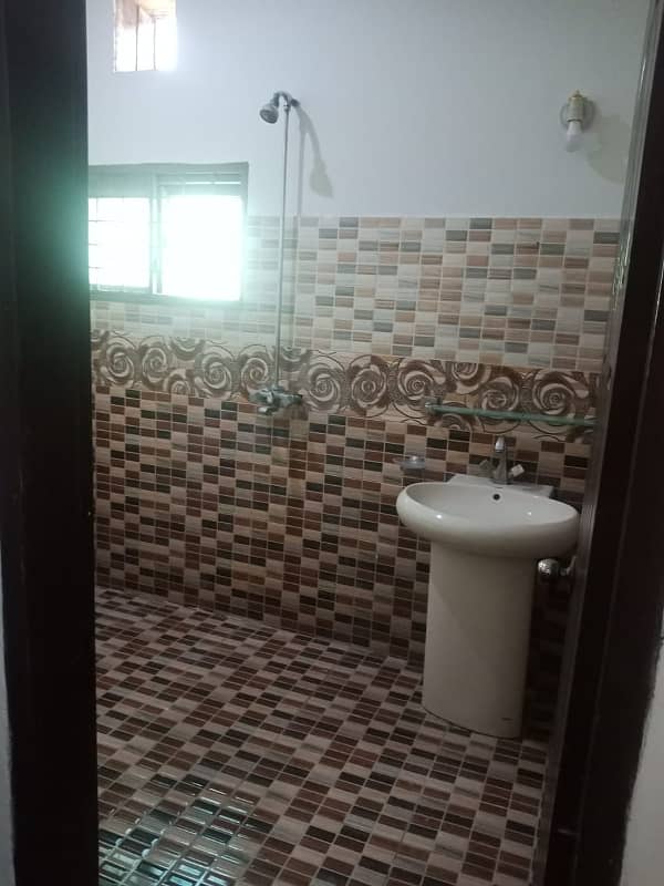 5 Marla House Available For Sale In Block BB Sector D Bahria Town 8