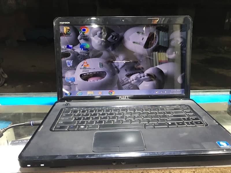 dell inspiron laptop 2gb 320gb 1