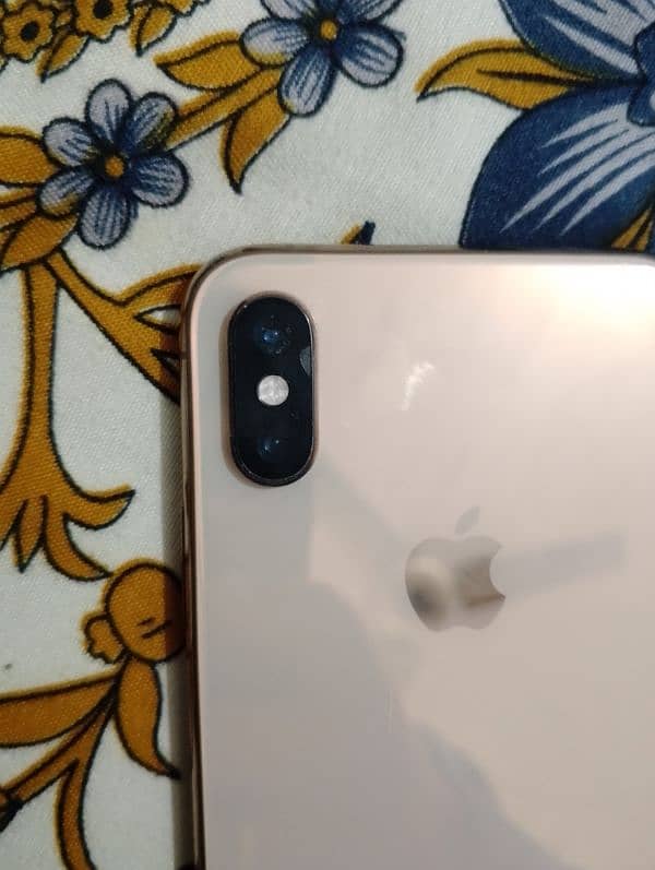 iPhone XS 1