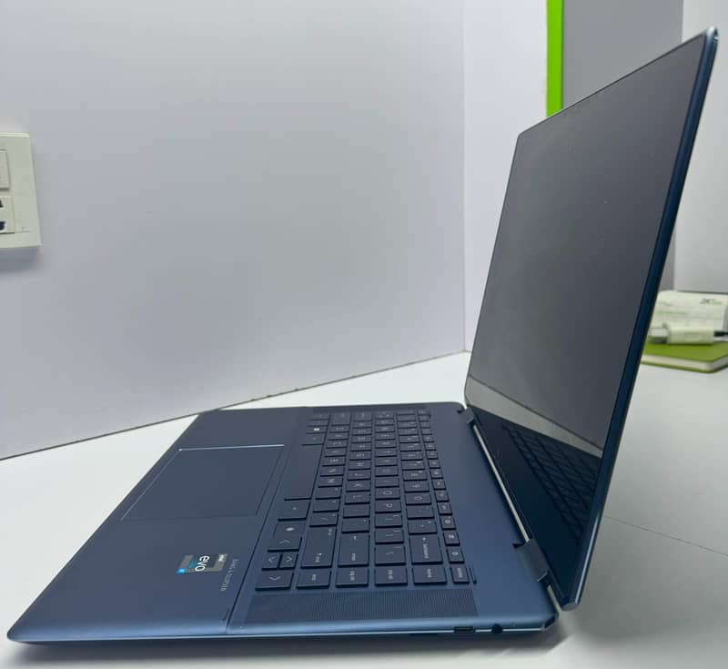 HP SPECTRE X360 I7 12 GEN 4