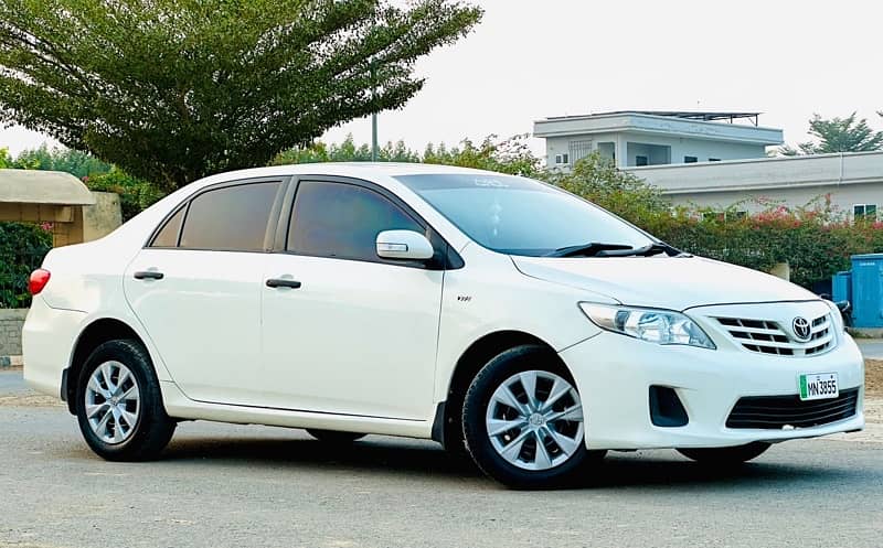 Toyota Corolla XLI 2011 new light 2