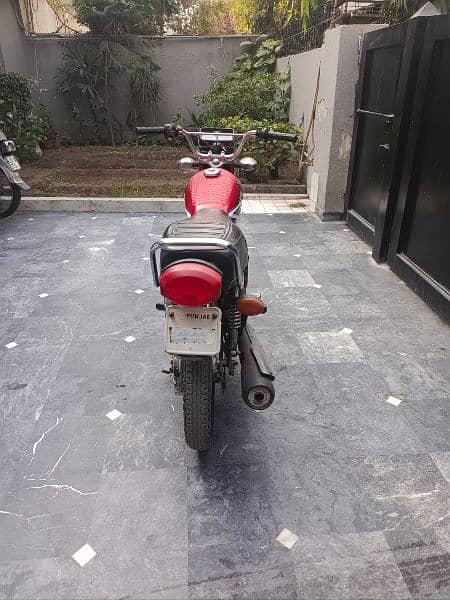 Honda 125 4