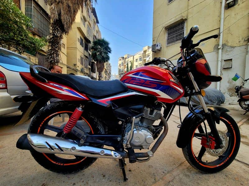 Honda CB125F 2022 1st Owner Like Brand New 0*3*3*4*2*0*7*7*8*5*3 0