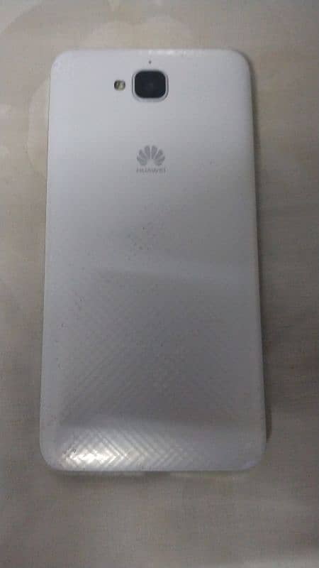 Huawei Y6 pro 4