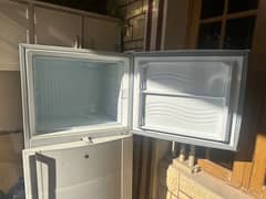 Dawlance Refrigerator in excellent condition