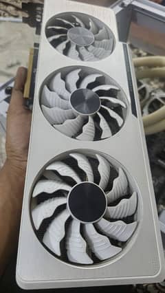 Nvidia Gforce Rtx 3080 OC triple fan white