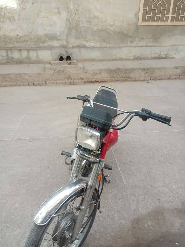 Honda 125 10 Model 2